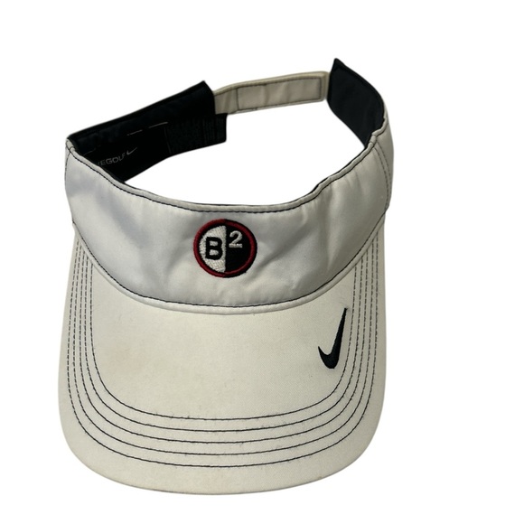 Nike Unisex White Golf Visor. - Picture 1 of 3